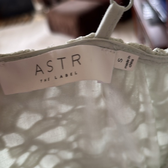 ASTR THE LABEL Lace A Line Midi Dress in Mint Green Eyelet Spaghetti Strap - Picture 10 of 14